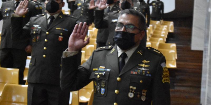 Oficiales del Ejército de Guatemala tomaron juramento, previo a integrarse como Vocales Militares