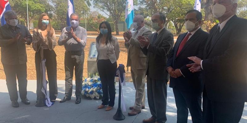 Plaza de América Central en Brasil