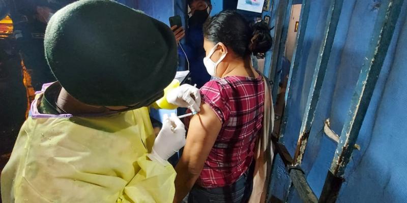 Brigadas Móviles de Vacunación, integradas por personal del Ejército de Guatemala
