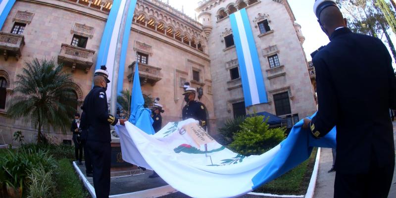 Conmemoran 200 años de Independencia Patria