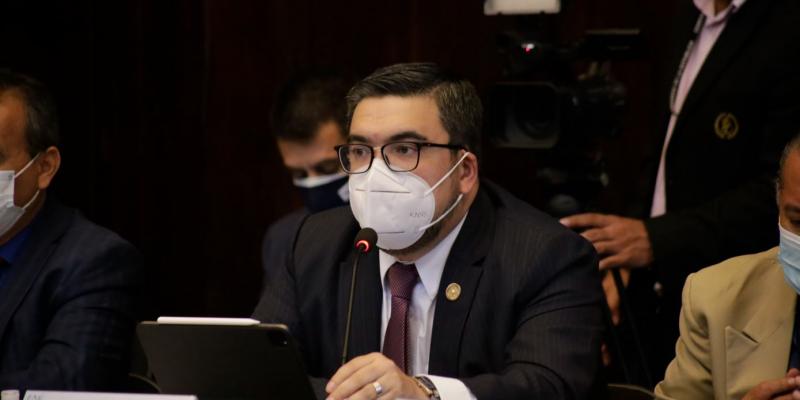 Alberto Pimentel Mata, Ministro de Energía y Minas.