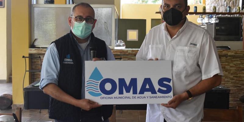 Alcalde de dicho municipio y su equipo