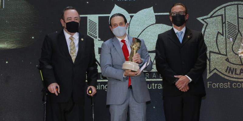 Presidente Alejandro Giammattei