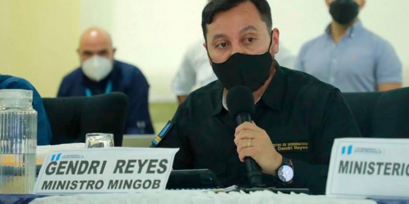 Ministro de Gobernación presenta avances en seguridad en gira presidencial