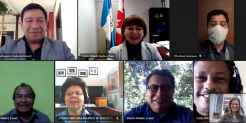 Conversación sobre proyecto de escuelas de español