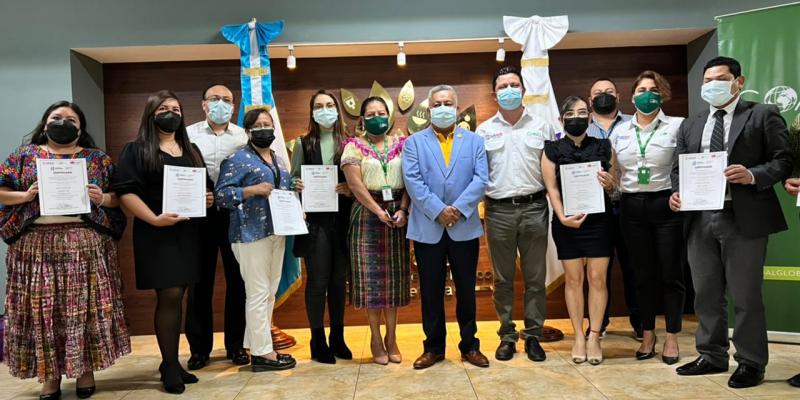 Personal de Mides capacitado por GOAL International