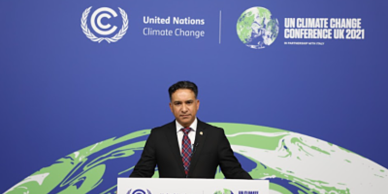 Ministro Mario Rojas Espino participó en la COP26.