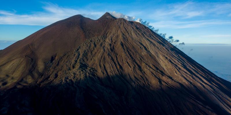 VISTA DEL VOLCÁN PACAYA (FOTO DE ARCHIVO)