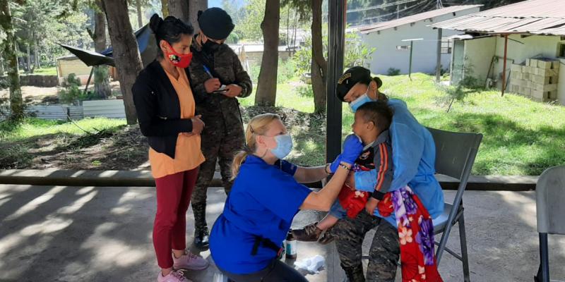 Desarrollo de jornadas médicas en diferentes departamentos