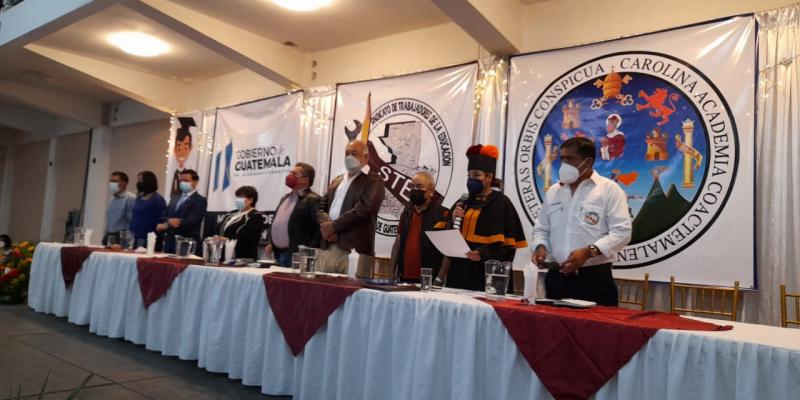 Más de 800 nuevos Profesionales en Educación