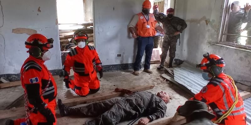 Ejército de Guatemala participa en simulacro interinstitucional de terremoto en Petén
