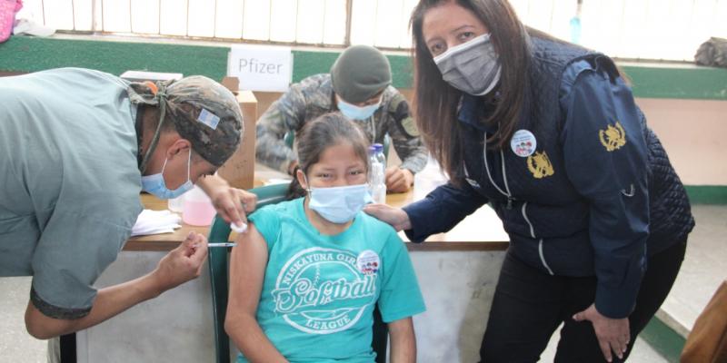 Mineduc realizará jornadas de vacunación en Alta Verapaz y Chiquimula