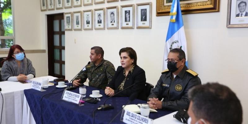 Cancillería presenta avances de modernización y digitalización al Ministerio de la Defensa Nacional