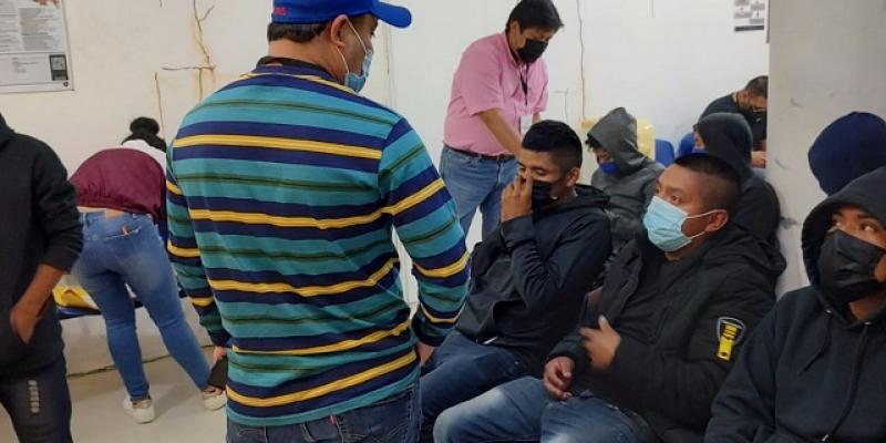 Consulado asiste a 294 migrantes guatemaltecos interceptados en Veracruz, México