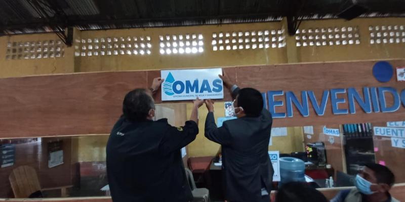 Alcalde de dicho municipio y su equipo