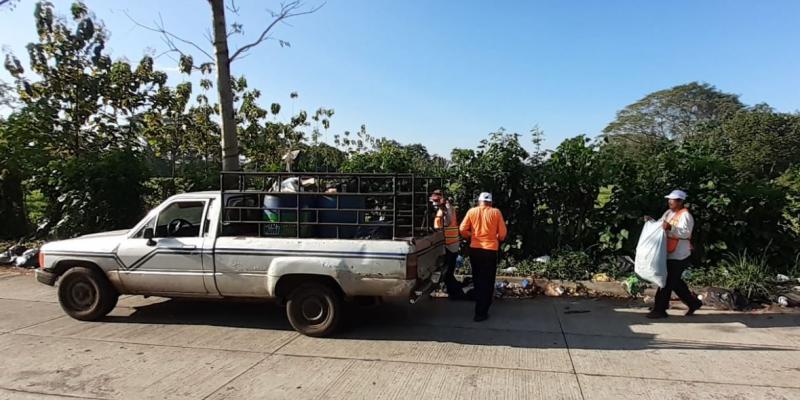 MARN identifica y elimina basureros ilegales en Retalhuleu