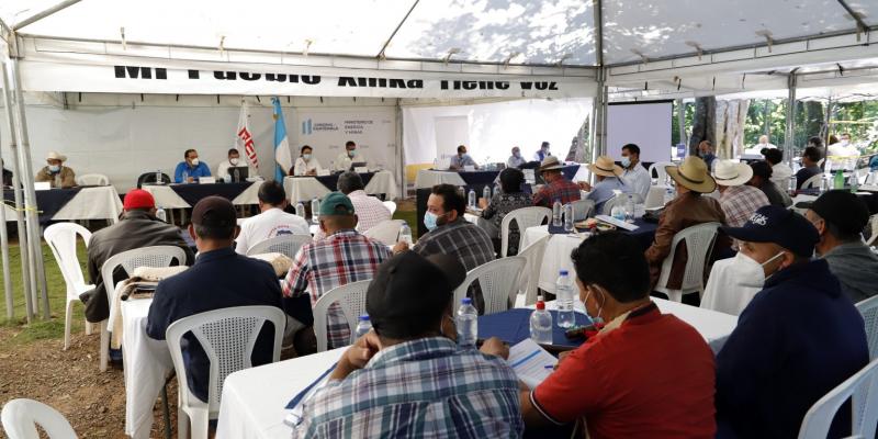 El Ministerio de Energía y Minas lidera procesos de consultas comunitarias a pueblos indígenas,