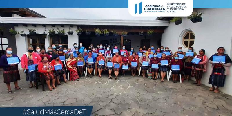 Crecer Sano trabaja con comadronas, aliadas en la Promoción de la Lactancia Materna