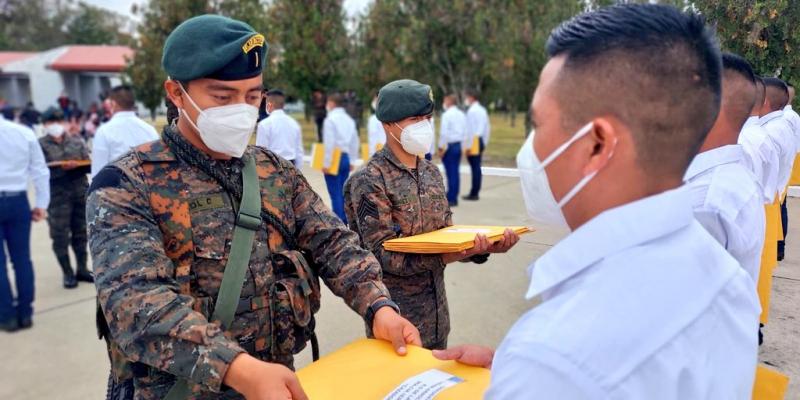 Ejército de Guatemala efectuó acto de licenciamiento a Soldados que cumplieron su tiempo de servicio