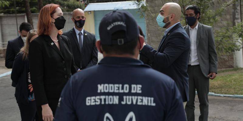 La funcionaria estadounidense conoció  de cerca el funcionamiento del nuevo modelo de gestión