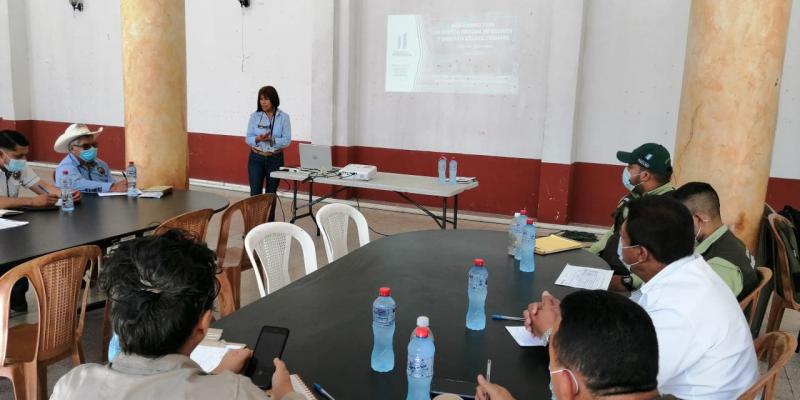 Personal municipal de Jalpatagua es capacitado sobre el Reglamento 164-2021 
