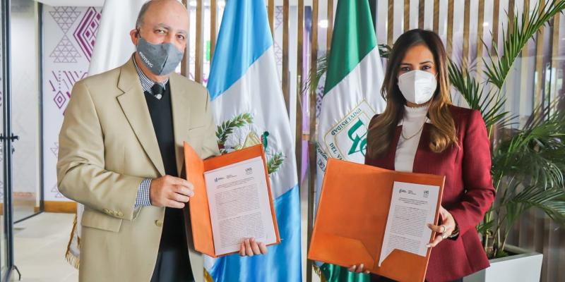 Senacyt y UVG firman convenio para fortalecer la educación científica en Guatemala