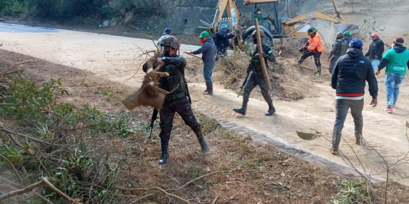 Ejército de Guatemala apoya en emergencias suscitadas por sismo en el territorio nacional