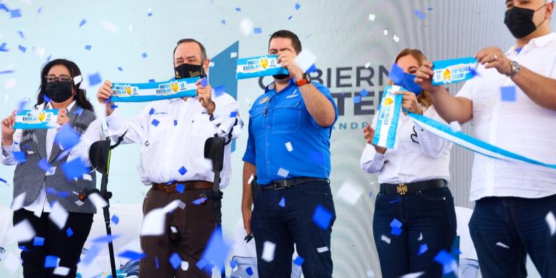 Inauguración de Ciclo Escolar 2022 y presentación de trabajos en Escuela Bicentenario, Finca La Industria, Escuintla.