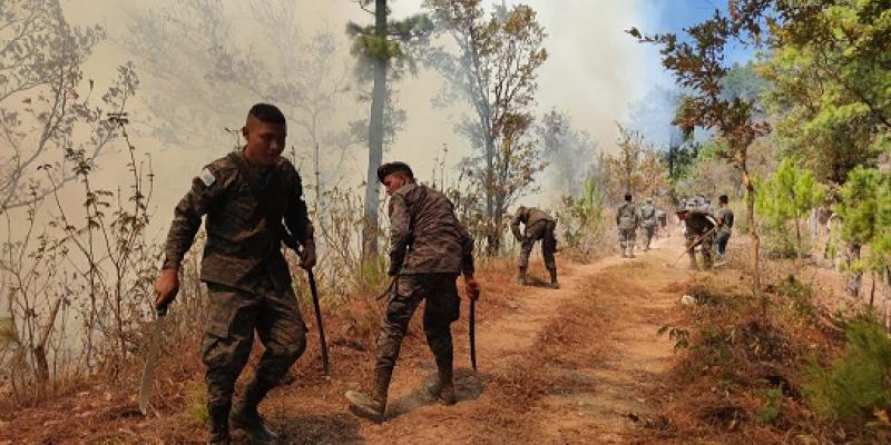 Incendio forestal en Jutiapa fue mitigado con el apoyo de la Tercera Brigada de Infantería
