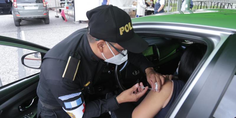 PNC mantiene activas las jornadas de vacunación en apoyo a la ciudadanía 