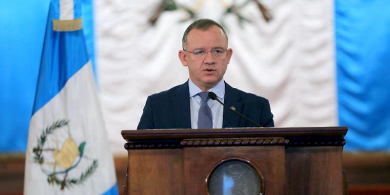 Ministro de Gobernación, David Napoleón 