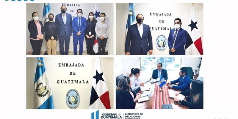 Canciller Mario Búcaro visita Embajada de Guatemala en Panamá
