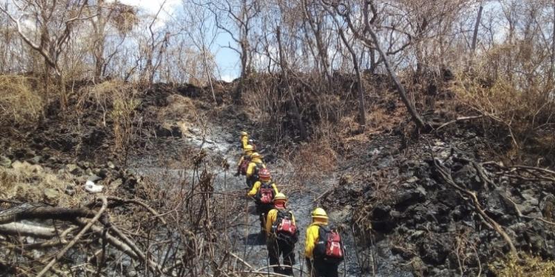 BRIF/GUA de la CONRED finaliza trabajos de control y liquidación de un incendio reportado en territorio guatemalteco. 