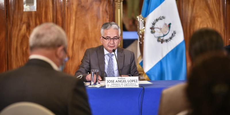 Guatemala impulsa proyecto de agroinsumos para pequeños productores