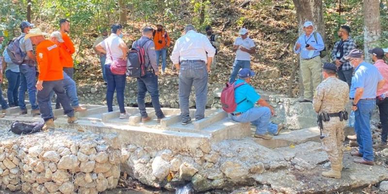 Sanarate cuida sus fuentes hídricas y elimina la contaminación