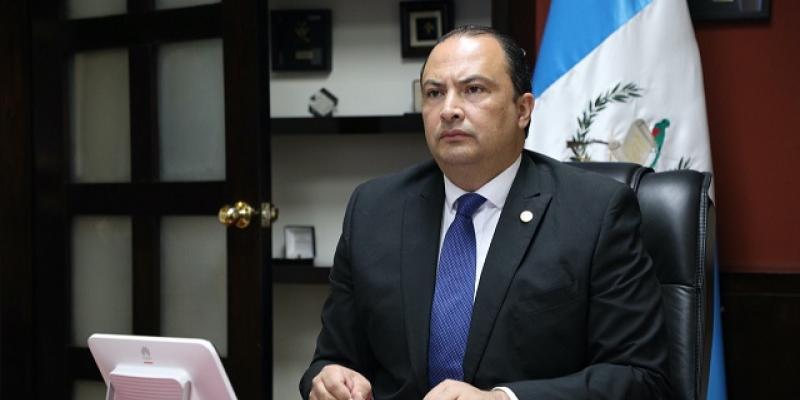 Canciller de Guatemala y director general de la OIM abordan temas de migración y cooperación