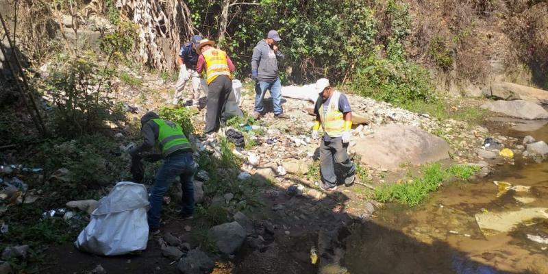 Jornadas de saneamiento ambiental en Chichicastenango y Santa Cruz del Quiché