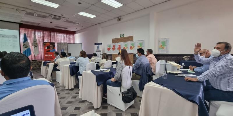 Formadores del MARN fortalece sus conocimientos sobre adaptación al cambio climático