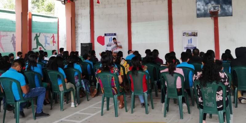 Estudiantes de Cubulco se preparan para ser Guardianes Ecológicos