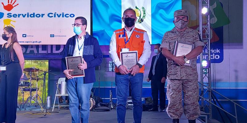 CONRED recibe reconocimiento por su apoyo a los proyectos del Servicio Cívico 2022.