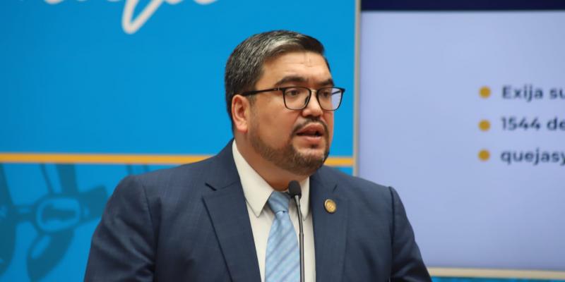 Alberto Pimentel Mata, Ministro de Energía y Minas.