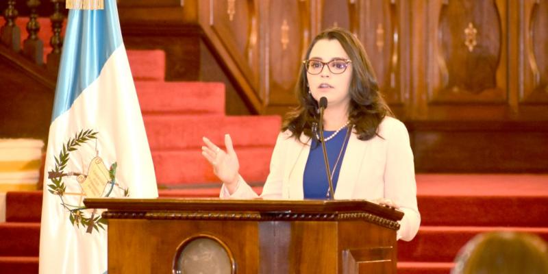 Secretaria Keila Gramajo presentó a Viceministros y Secretarios de gobierno los dos procesos de SEGEPLAN que fueron certificados bajo la norma ISO 9001:2015