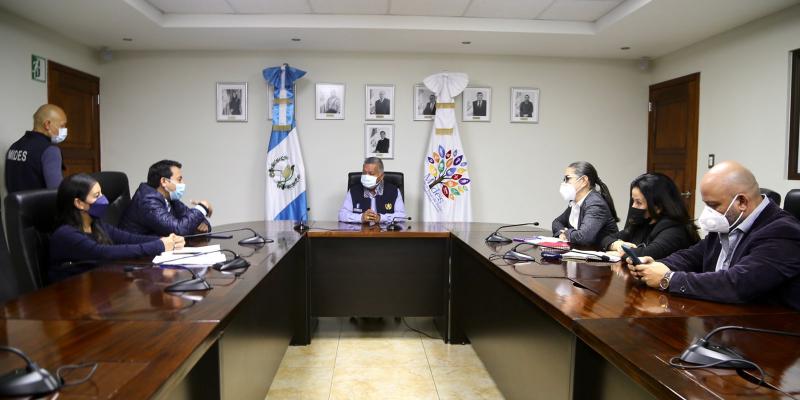 Mides y PNUD en reunión sobre Registro Social de Hogares