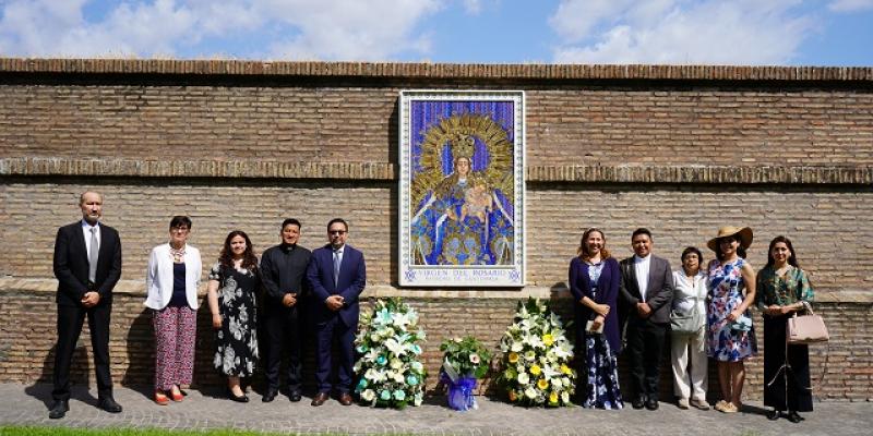 Celebran cuarto año de entronización de mosaico de la Virgen del Rosario en el Vaticano