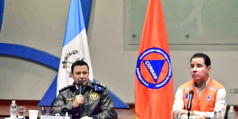 Apoyar a la población por constantes lluvias.