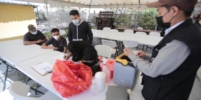 Realizan jornadas de vacunación y de examen de Papanicolaou