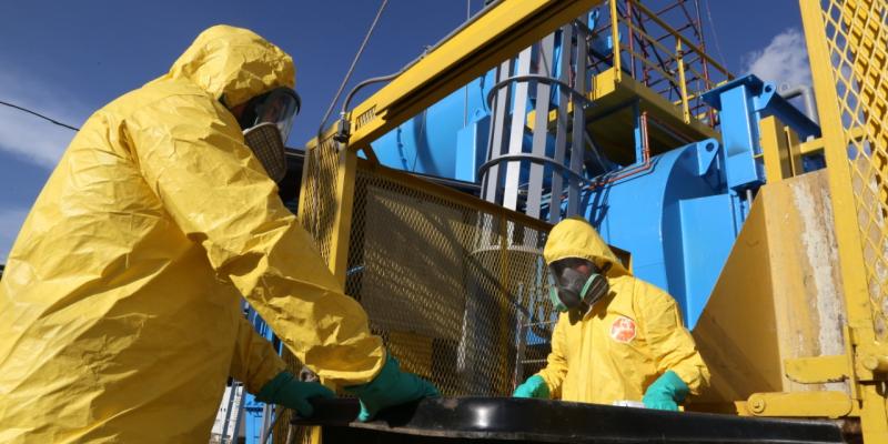 Supervisan trabajos en el Complejo de Precursores y Sustancias Químicas