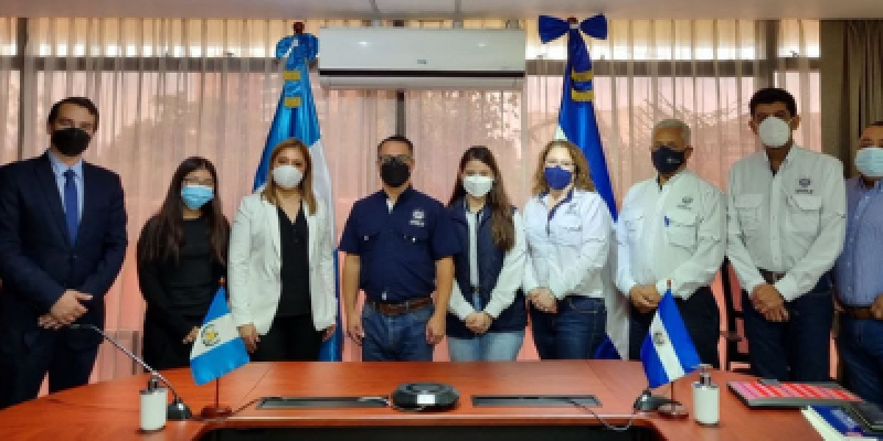 Guatemala y El Salvador