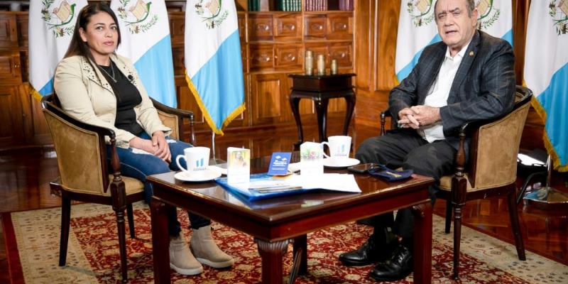 En Consulta con el Dr. Giammattei