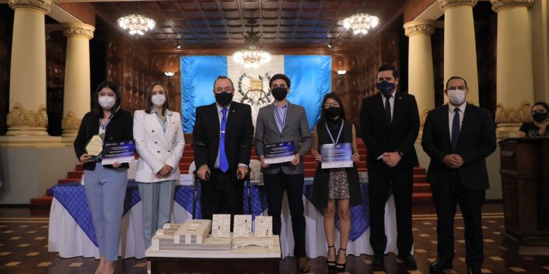 Presidente Alejandro Giammattei 